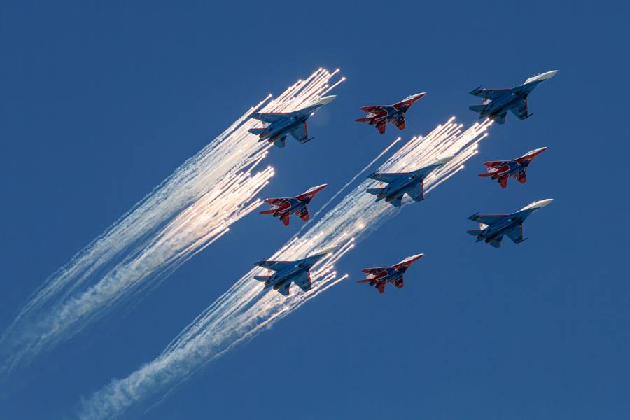 戰(zhàn)斗機表演 戰(zhàn)斗機表演