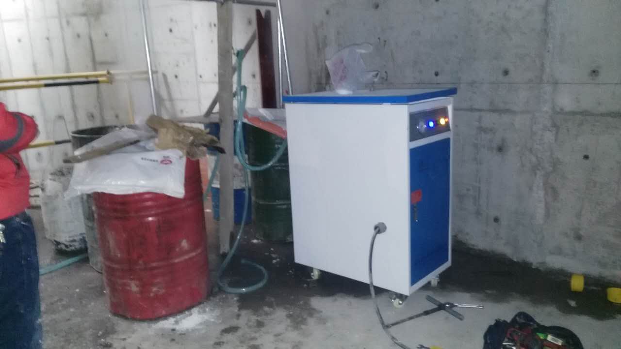 質(zhì)量過硬，使用電蒸汽發(fā)生器使膠水更耐用