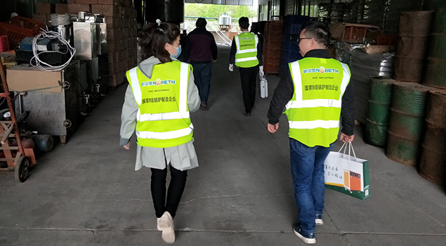 諾貝思售后人員走進蜂蜜廠 諾貝思售后人員走進蜂蜜廠