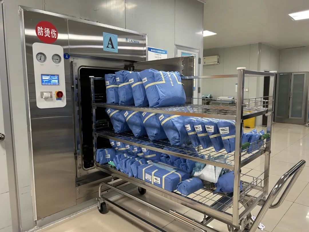 消毒設(shè)備1.jpg 消毒設(shè)備1.jpg